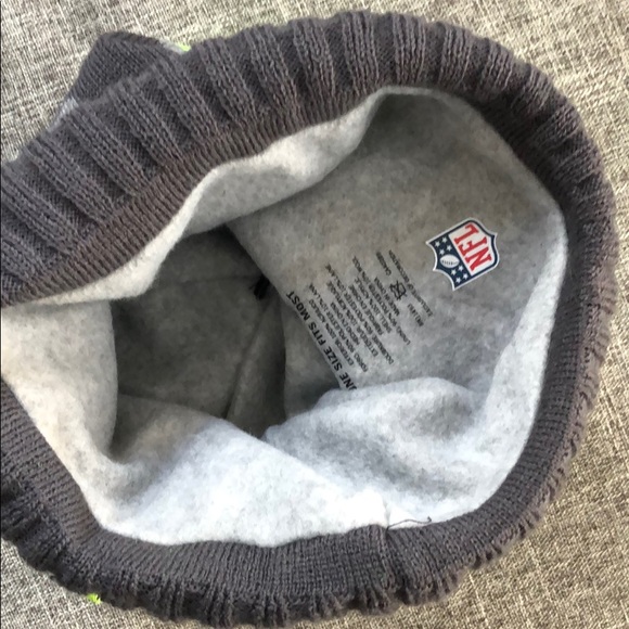 NFL Panthers Beanie - Picture 3 of 3